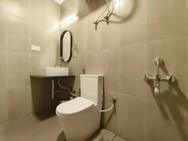 غرفة قياسية بسرير كوين، Olive Hotel Palace Road by Embassy Group 2/2