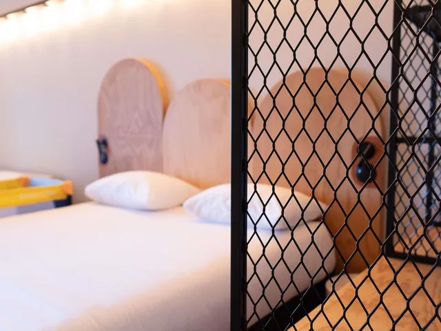 غرفة عائلية بسرير مزدوج مع أريكة، ibis Styles Montauban 10/10