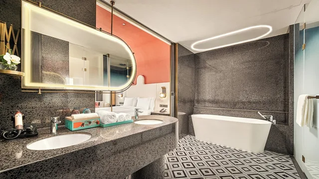 1 Bedroom, Suite, King Bed, Hotel Indigo Zhuhai Xiangzhou by IHG 8/10