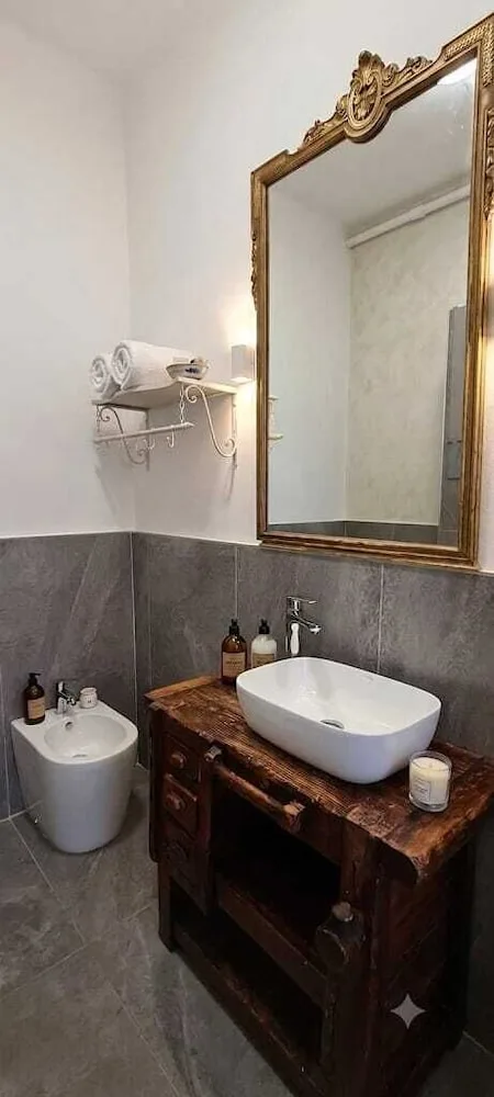 غرفة رباعية بسرير كوين وسريرين منفصلين، Hotel Avalon 3/4