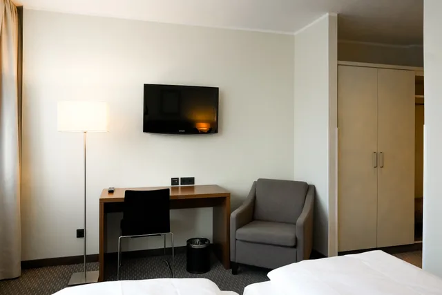 غرفة قياسية بسرير مزدوج أو سريرين منفصلين، Sylter Hof Hotel 7/8