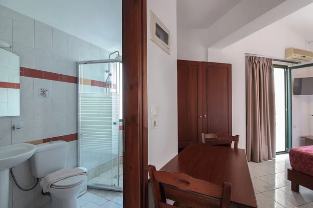 استوديو بسرير مزدوج بإطلالة على المسبح، Ariadni Palace 10/10
