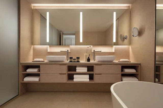Junior Suite, Deluxe, Double Bed, Sea View, Sofa, Private Pool, Ikos Andalusia 2/2