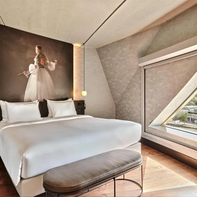 غرفة قياسية بسرير فردي بإطلالة على النهر، Radisson RED Vienna 3/3