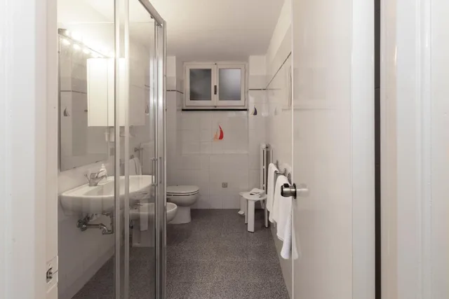جناح جونيور بسرير كوين، Hotel Nazionale Portofino 3/3