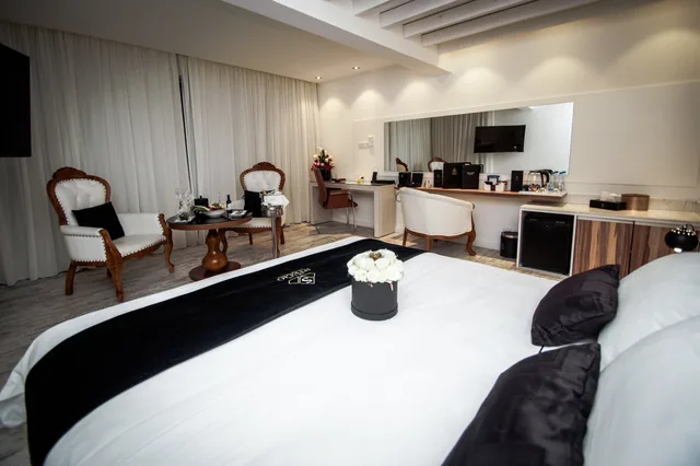 جناح جونيور تنفيذي، The Ciao Stelio Deluxe Hotel - Adults Only 1/1