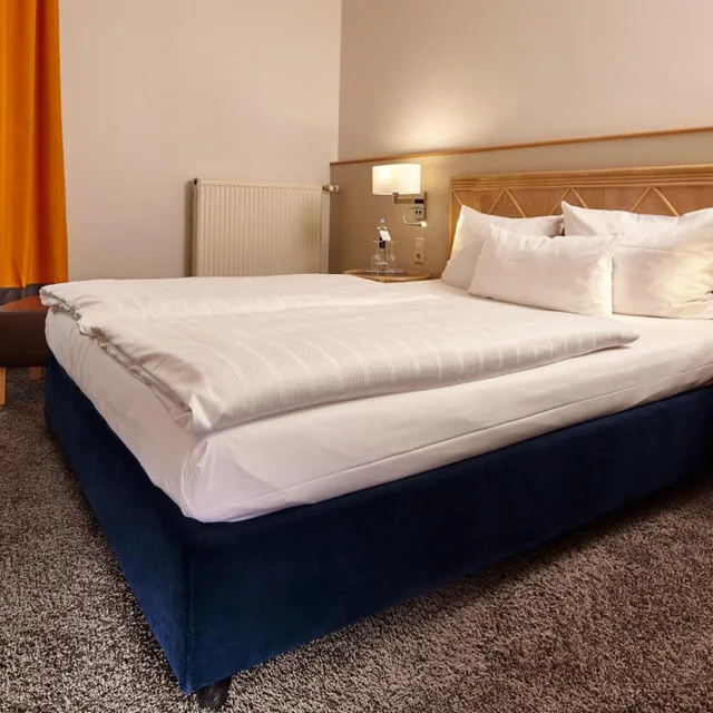 غرفة قياسية بسرير مزدوج، Parkhotel Weiskirchen 4/7