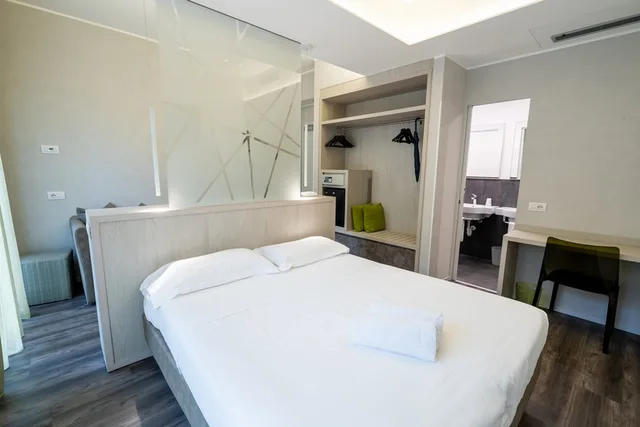 Platinum, Triple، Hotel Des Etrangers 1/4