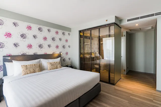 غرفة ديلوكس بسرير مزدوج أو سريرين منفصلين بإطلالة على المسبح، Citrus Grande Hotel Pattaya By Compass Hospitality 1/3