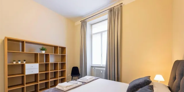Suite, 3 Queen Beds, Sofa, Del Tower، Milan Royal Suites Magenta Luxury Apartments 1/6