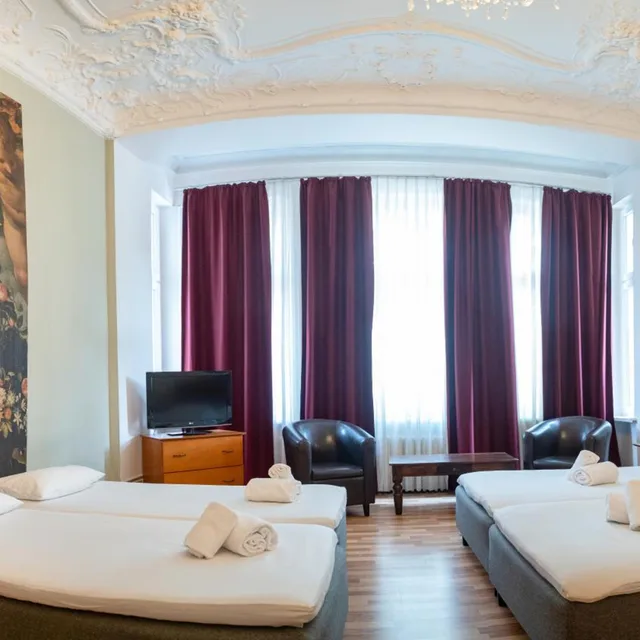غرفة رباعية، Safestay Berlin (ex. Kult Hotel Auberge) 1/8