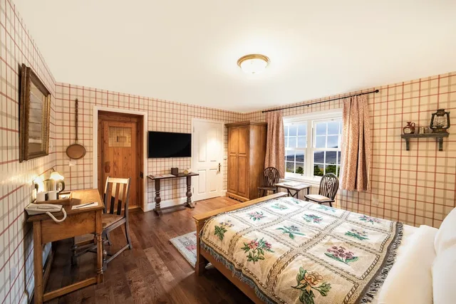 Highland, Junior Suite, King Bed, Pet Friendly، Cluanie Inn 3/4