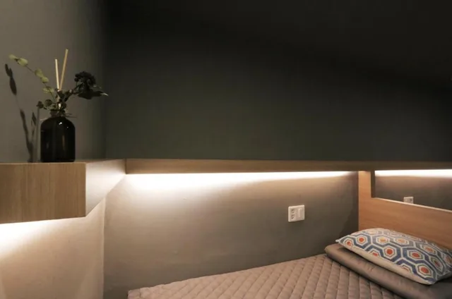 غرفة قياسية بسريرين منفصلين بحمام مشترك، Blueboat Hostel Jeonju 1/6
