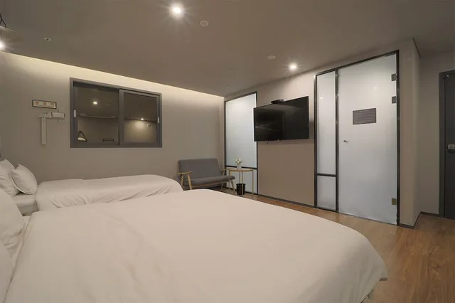 Premium, Seomyeon Brown-dot Hotel Gold Busan 1/9