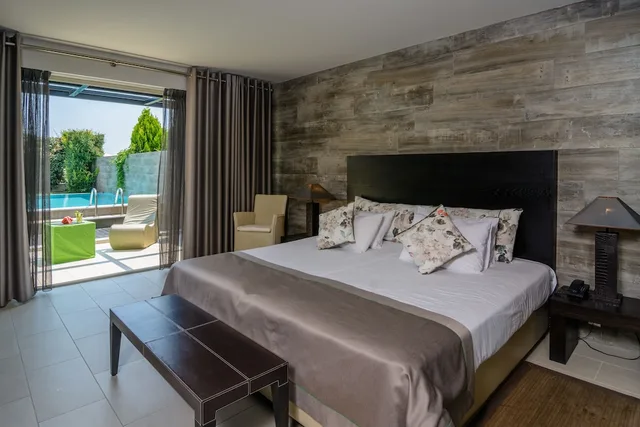 Room, Queen Bed, Beach Front، Dion Palace, Resort & Spa Center by Anayia All Inclusive Resorts 2/8