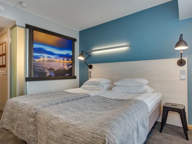 غرفة قياسية بسرير مزدوج أو سريرين منفصلين، Sokos Original Hotel Vaakuna Vaasa 1/4