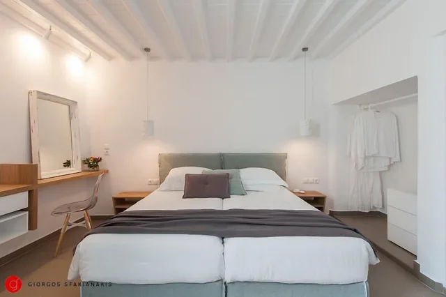 غرفة ديلوكس بسريرين منفصلين مع أريكة، A Hotel Mykonos 2/7