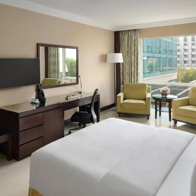 غرفة كلاسيكية، فندق كراون بلازا جدة(Crowne Plaza Jeddah) 5/7