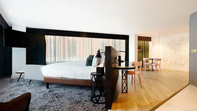 جناح بسرير كينج مع أريكة، voco Manchester - City Centre, an IHG Hotel 6/7