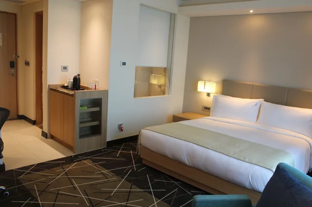 Standard, Single Bed, HOLIDAY INN CHENNAI OMR IT EXPRESSWAY 1/10