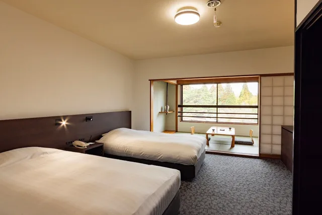 Japanese Western, Twin Beds, 3 Futon Beds, No Bathroom, High Floor، ARDEN HOTEL ASO 3/3