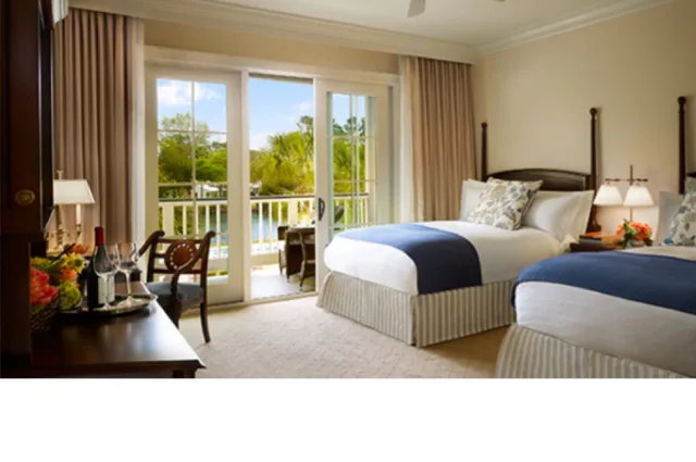 Lagoon, Guest Room, 2 Queen Beds، Montage Palmetto Bluff 1/2