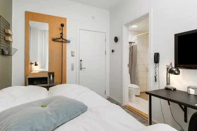 غرفة صغيرة بسرير مزدوج، Ibsens Hotel 4/6