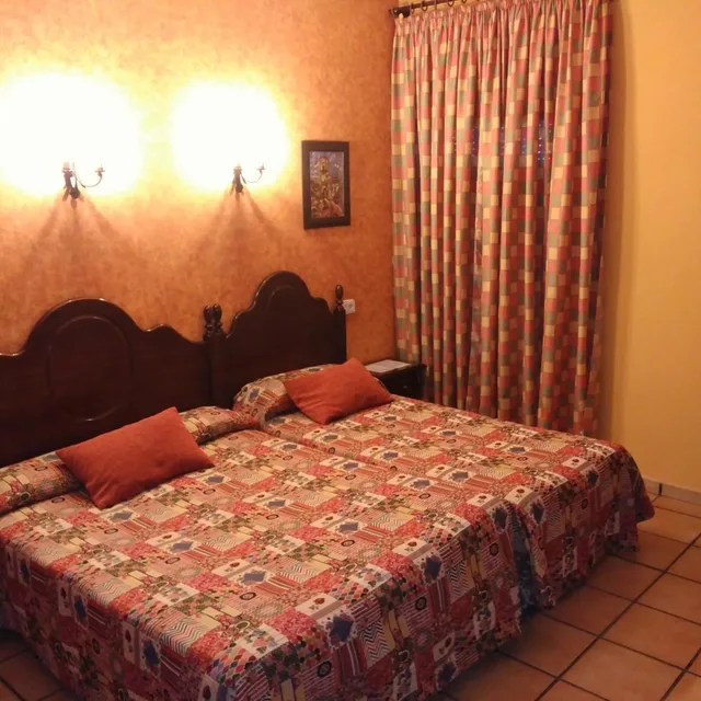 Room, Double Bed, with Extra Bed, Hotel Riavela 4/10