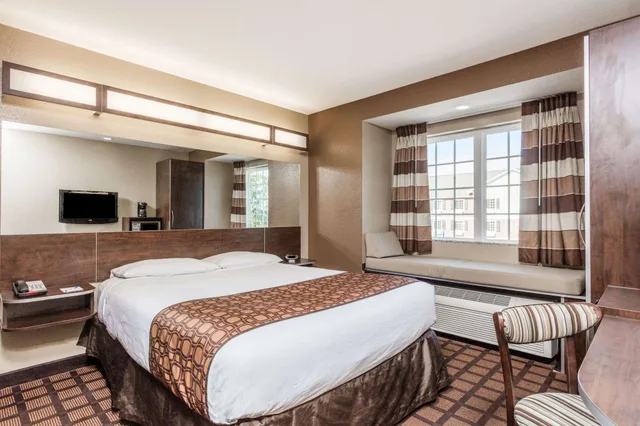 جناح بسرير كينج، Microtel Inn Suites By Wyndham Macon 2/6