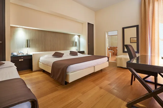 Room, Quadruple, Cosimo de Medici 5/7