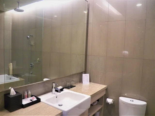 Premier, Studio, King Bed, Fraser Residence Menteng Jakarta 2/4