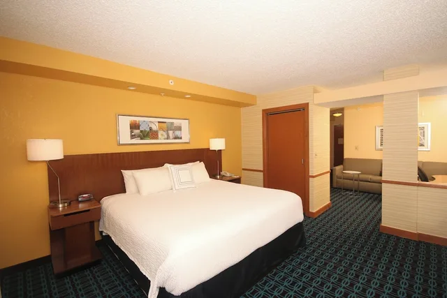 استوديو بسرير كينج مع أريكة لذوي الإعاقة، Fairfield Inn And Suites Aiken 2/8