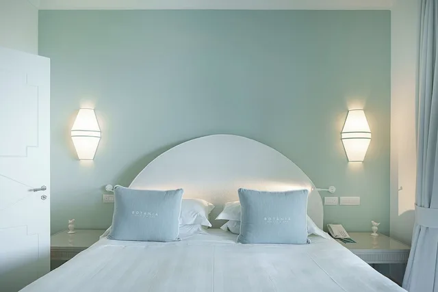 Blue, Suite, King Bed, Garden View, Sofa, Terrace، Botania Relais and Spa 2/3