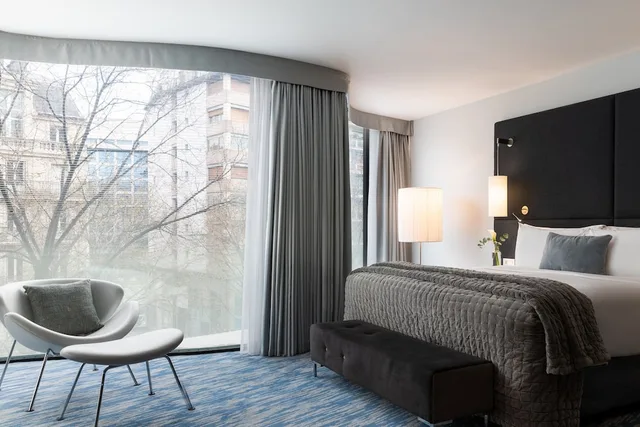 Tower, Suite, King Bed, Arc De Triomphe View, Terrace، Renaissance Paris Arc de Triomphe Hotel 7/10