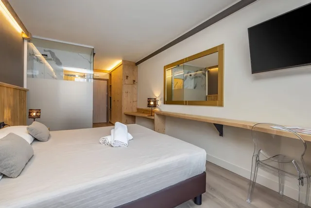 غرفة بسريرين منفصلين، Hotel Piandineve 2/5