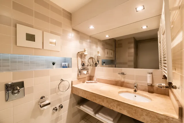 Standard, Single, Double Bed, Atrium Hotel by Mellow Mood Hotels 7/7