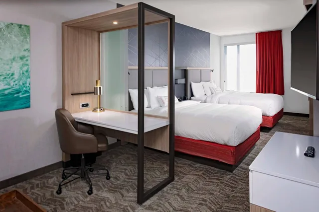 جناح بسرير كوين مع سرير سحّاب إضافي، SpringHill Suites by Marriott Kansas City Plaza 2/9