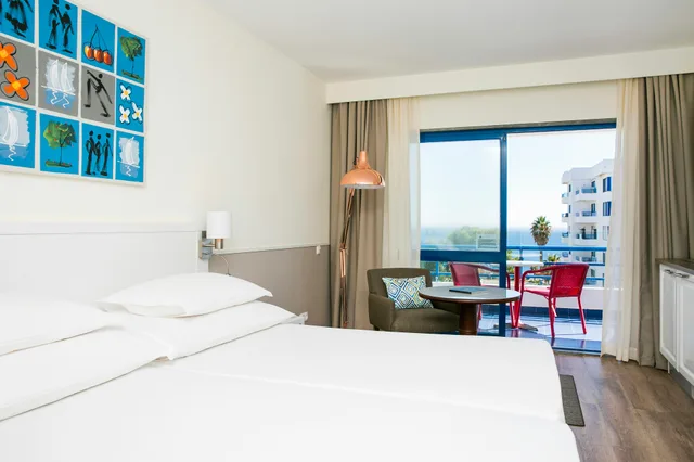 Deluxe, Sea View, Pestana Cascais Ocean and Conference Aparthotel 2/5