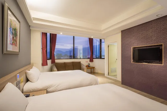 غرفة ديلوكس عائلية رباعية، Yadi Hotel 1/2