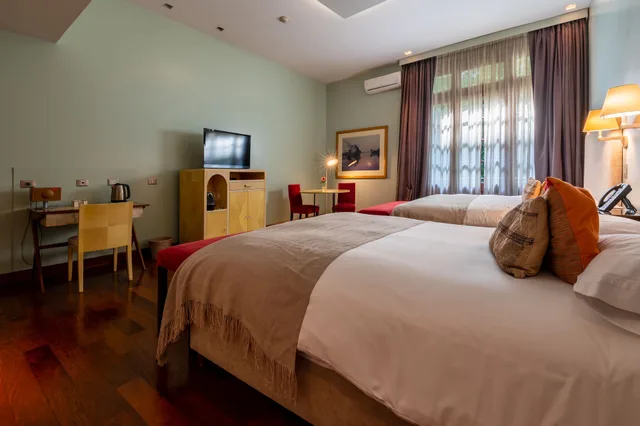 Suite, 2 Queen Beds, HUB PORTEÑO 1/4