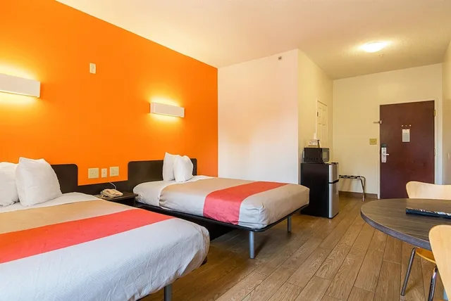 غرفة بسريرين مزدوجين للمدخنين، Motel6 Jonesboro, GA 3/6