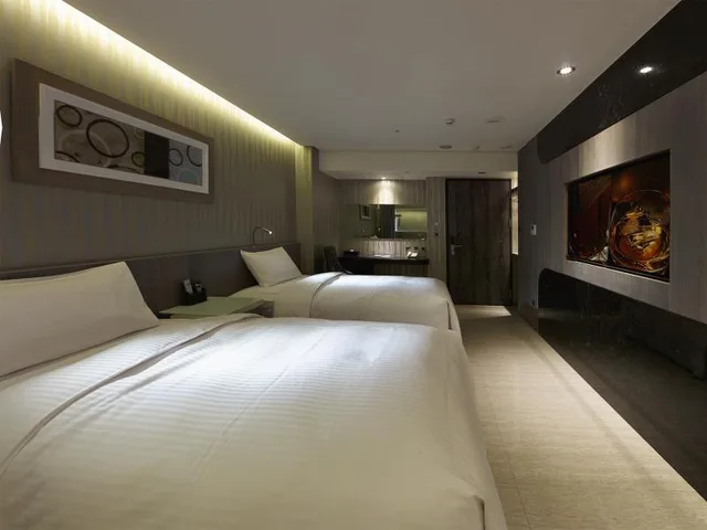 غرفة ديلوكس ثلاثية بسرير مزدوج وسرير فردي، Beauty Hotels Taipei - Hotel Bnight 1/2