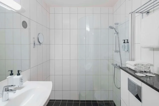 غرفة قياسية بسريرين منفصلين، Scandic Kokstad 8/9