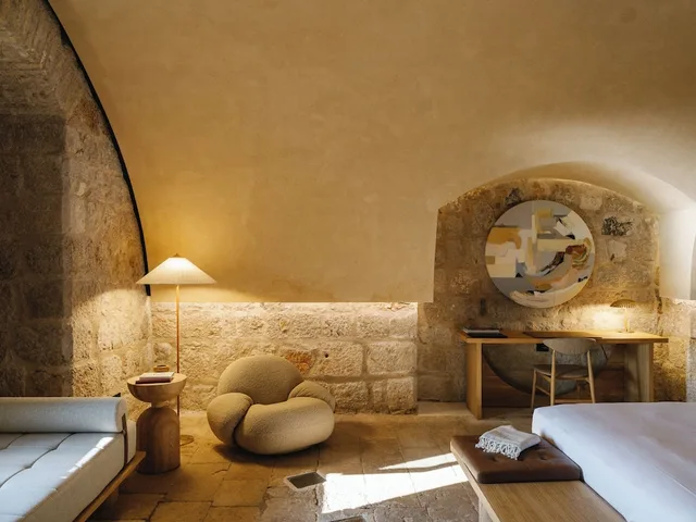 Junior Suite, King Bed, Mamula Island By Banyan Tree 3/4
