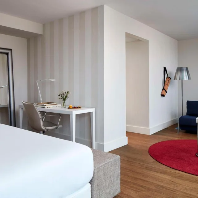 غرفة ديلوكس بشرفة مع سرير إضافي، Avani Frankfurt City Hotel 3/6