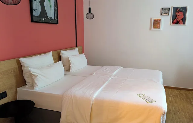 Calm, Triple, Queen Bed، CALMA Berlin Mitte 2/6