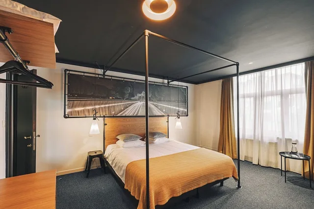 غرفة بسرير كينج، Zoom Hotel 7/10