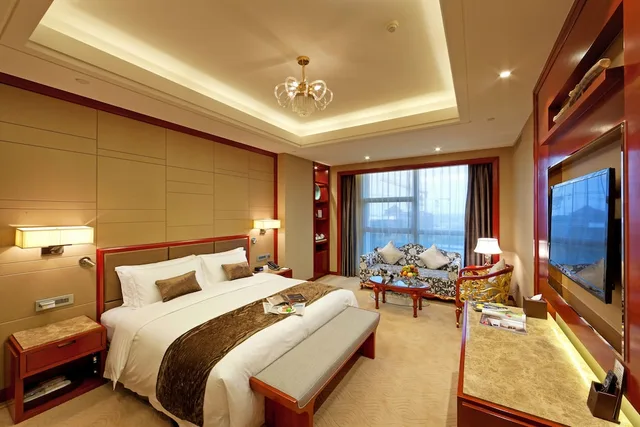 Executive, Suite, Queen Bed, Building a، Empark Grand Hotel Hangzhou Bay Ningbo 1/1
