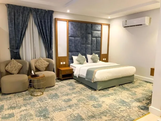 Junior Suite, King Bed, Malaz Fakher 2/7