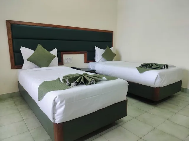 غرفة ديلوكس بسرير كينج، Hotel Ranjit Residency 4/10